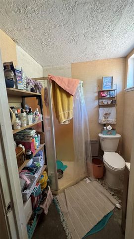 4717 17th Street, Bacliff, TX 77518