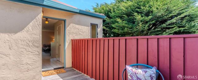 945 Fassler Avenue, Pacifica, CA 94044