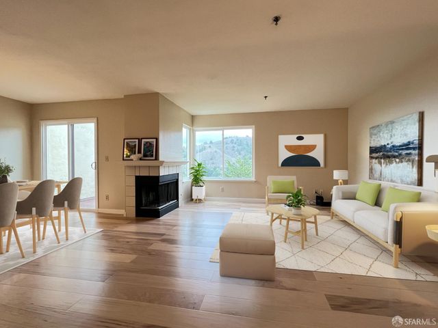 945 Fassler Avenue, Pacifica, CA 94044