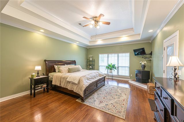 516 Brandy Station Drive, Fayetteville, AR 72704