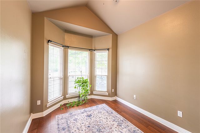 516 Brandy Station Drive, Fayetteville, AR 72704