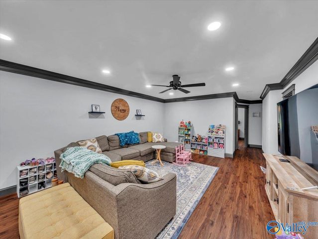 1453 South Broad Street, Albertville, AL 35950