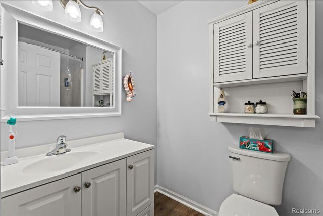 732 Eagle Drive, Fenton, MI 48430