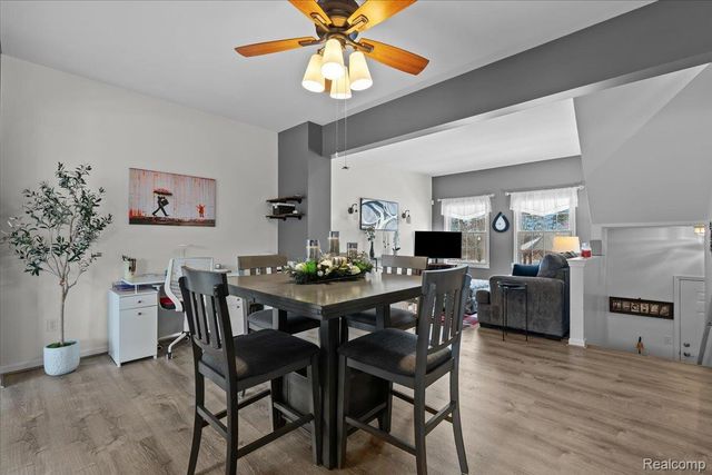 732 Eagle Drive, Fenton, MI 48430