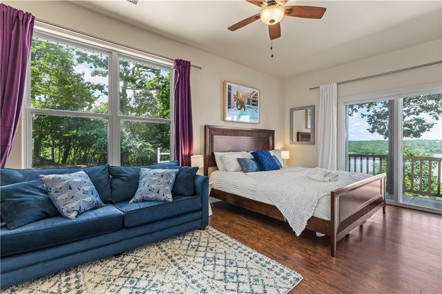 15100 Railroad Cut Road, Rogers, AR 72756