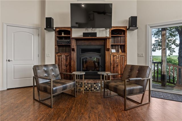 15100 Railroad Cut Road, Rogers, AR 72756