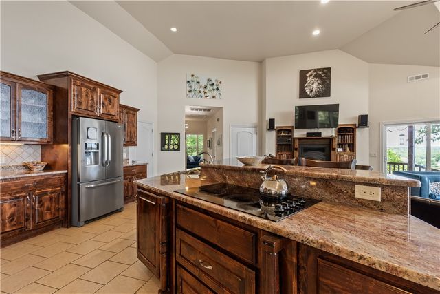 15100 Railroad Cut Road, Rogers, AR 72756