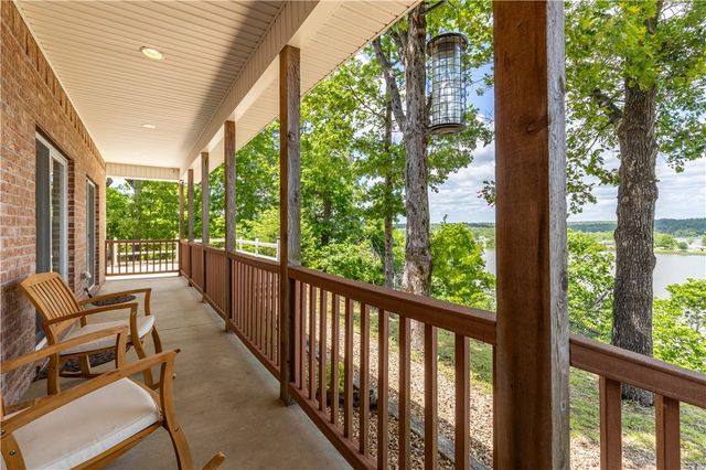 15100 Railroad Cut Road, Rogers, AR 72756