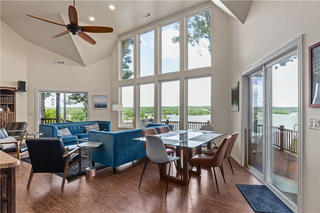 15100 Railroad Cut Road, Rogers, AR 72756