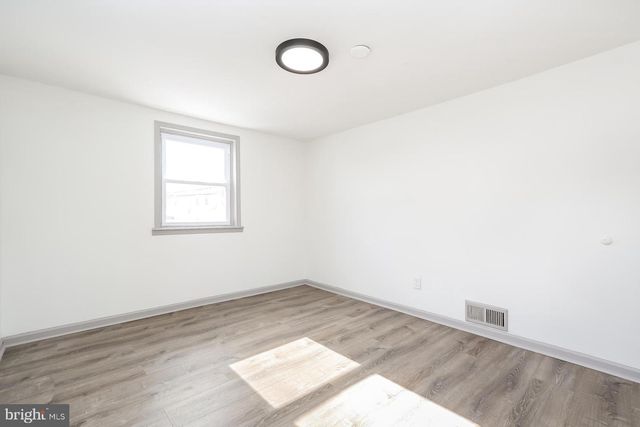 514 8TH AVE, Folsom, PA 19033