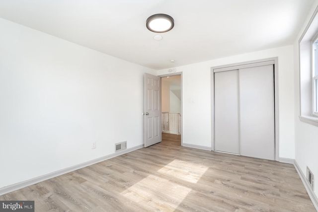 514 8TH AVE, Folsom, PA 19033