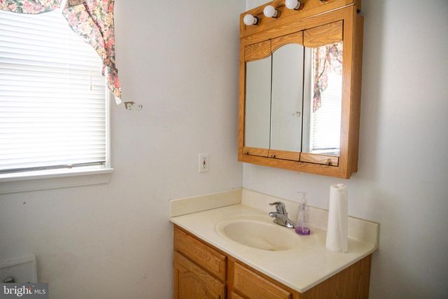 26121 LEWES GEORGETOWN HWY, Georgetown, DE 19947