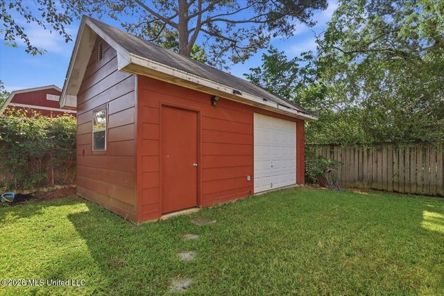 256 Cloverdale Place, Pearl, MS 39208