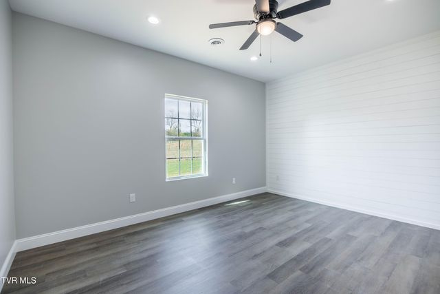 550 Gibson Loop, Afton, TN 37616