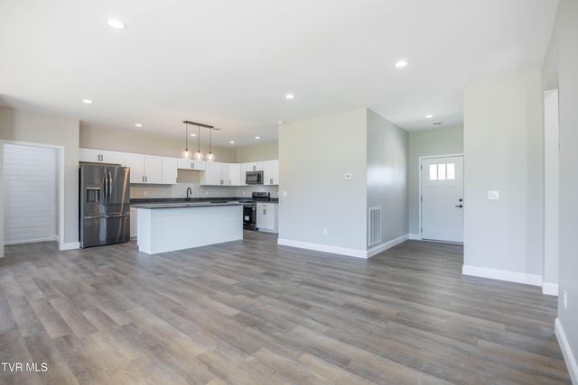 550 Gibson Loop, Afton, TN 37616