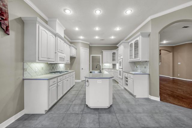 3079 Bentwater Drive, Montgomery, TX 77356