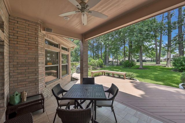 3079 Bentwater Drive, Montgomery, TX 77356