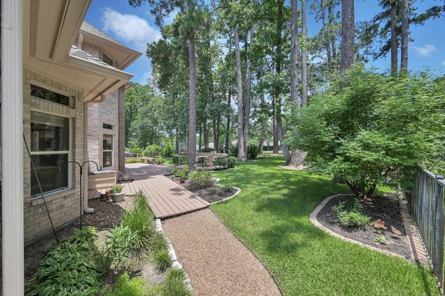 3079 Bentwater Drive, Montgomery, TX 77356