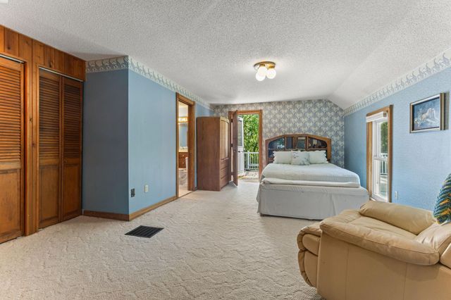 19463 Proctor Road NW, Elk River, MN 55330