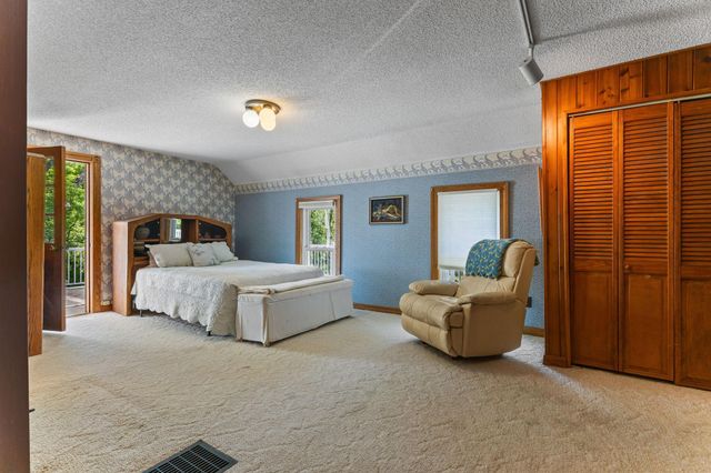 19463 Proctor Road NW, Elk River, MN 55330