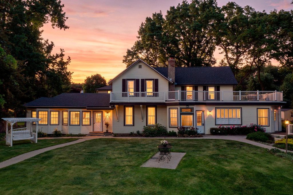 19463 Proctor Road NW, Elk River, MN 55330