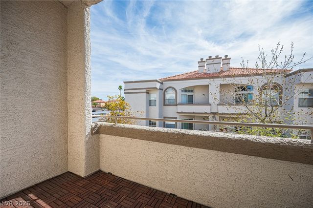 3150 Soft Breezes Drive 2047, Las Vegas, NV 89128