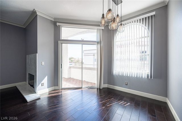 3150 Soft Breezes Drive 2047, Las Vegas, NV 89128