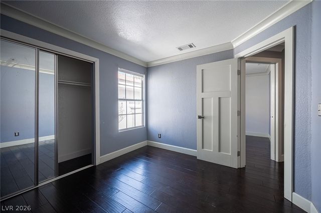 3150 Soft Breezes Drive 2047, Las Vegas, NV 89128