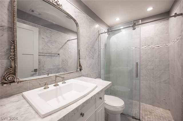 3150 Soft Breezes Drive 2047, Las Vegas, NV 89128