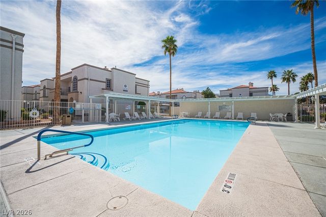 3150 Soft Breezes Drive 2047, Las Vegas, NV 89128
