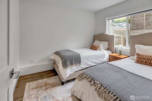 1725 Martin Luther King Jr Way, Seattle, WA 98122