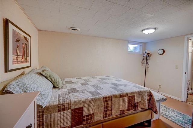 19021 E Ponca Drive, Independence, MO 64056