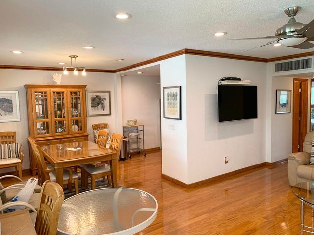 2453 NE 51st Street D309, Fort Lauderdale, FL 33308