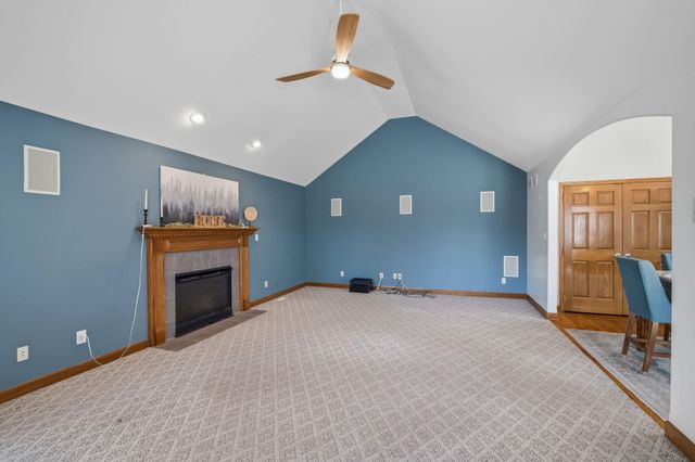 108 Exeter Road, Munster, IN 46321