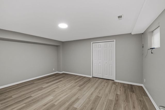 108 Exeter Road, Munster, IN 46321