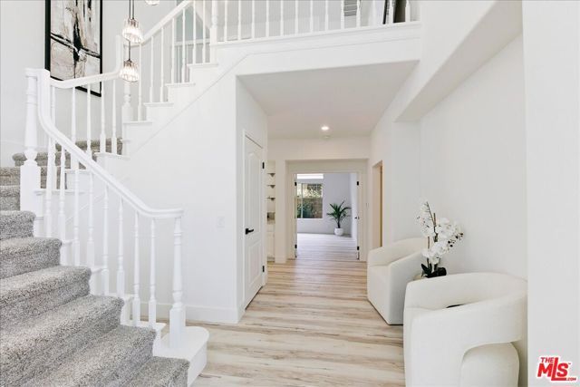 2211 Pebble Beach Trail, Oxnard, CA 93036