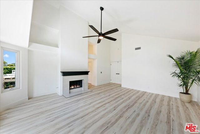 2211 Pebble Beach Trail, Oxnard, CA 93036