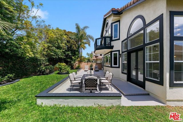 2211 Pebble Beach Trail, Oxnard, CA 93036