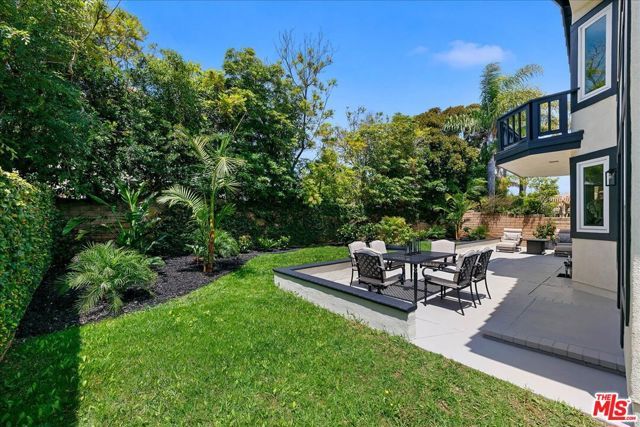 2211 Pebble Beach Trail, Oxnard, CA 93036