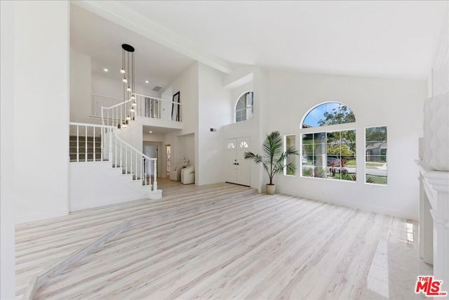 2211 Pebble Beach Trail, Oxnard, CA 93036