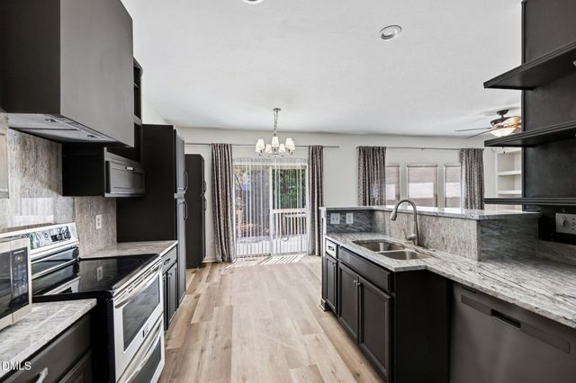 711 Wakehurst Drive, Cary, NC 27519