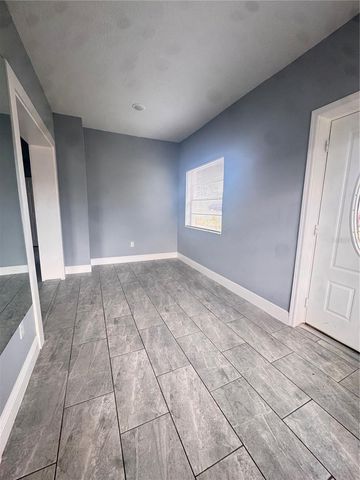 353 FERNDALE AVENUE, South Daytona, FL 32119