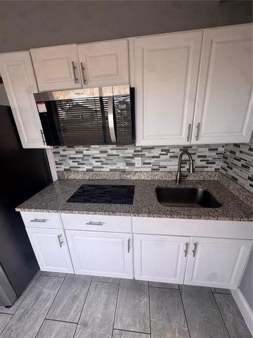 353 FERNDALE AVENUE, South Daytona, FL 32119