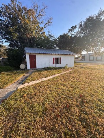 353 FERNDALE AVENUE, South Daytona, FL 32119