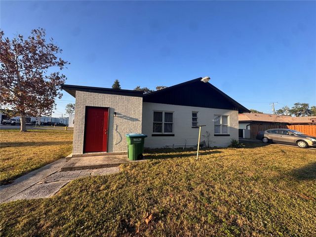 353 FERNDALE AVENUE, South Daytona, FL 32119