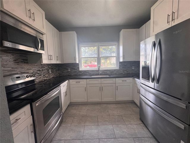 353 FERNDALE AVENUE, South Daytona, FL 32119