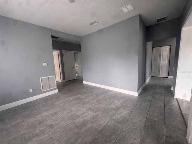 353 FERNDALE AVENUE, South Daytona, FL 32119