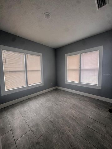 353 FERNDALE AVENUE, South Daytona, FL 32119