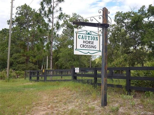 4976 W Yearling Drive, Beverly Hills, FL 34465