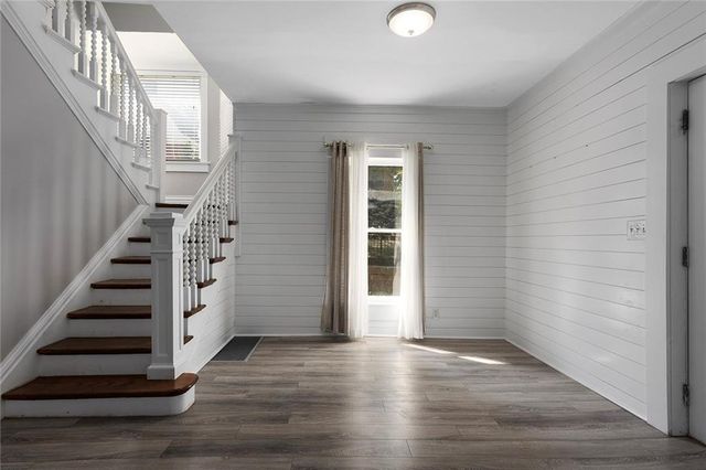 915 E 29th Street, Kansas City, MO 64109